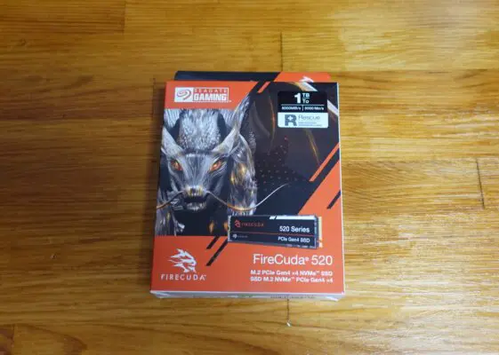 FireCuda520リフレッシュの箱