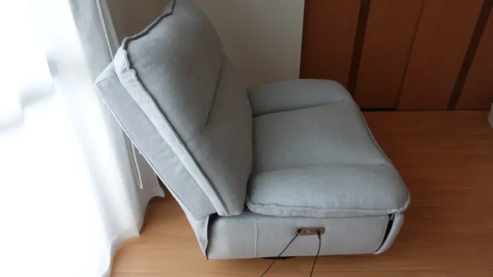 FlexiSpot XRC5 Proの左に必要なスペース