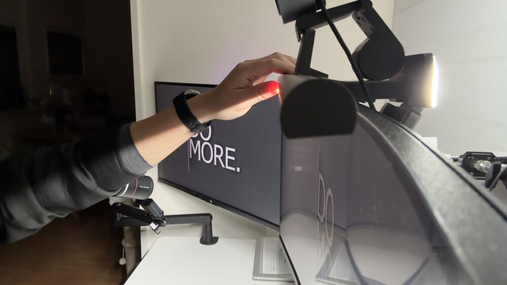 眩しさが来ない角度（目線）